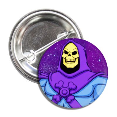 A button with an illustration of the character Skeletor from the He-Man series on a purple background.