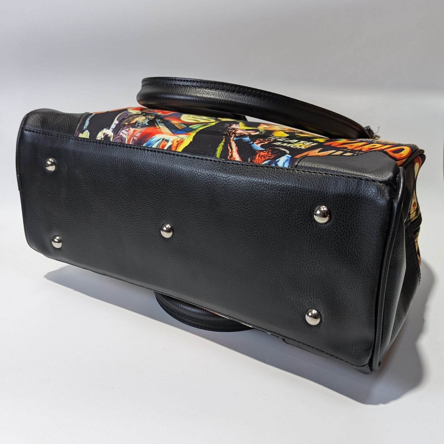 【美品】THE MONSTER SPEC®️ “SLING BAG” 黒　バッグ THE MONSTER SPEC SLING BAG Black｜かばん｜中川政七商店 公式サイト